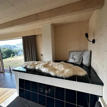 In With Sauna & Jacuzzi Roprachtice