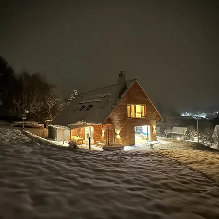 Holiday Home In Roprachtice With Sauna & Jacuzzi Villa